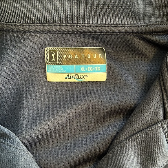 Men's Airflux Solid Mesh Short Sleeve Golf Polo Shirt - Picture 2 of 3